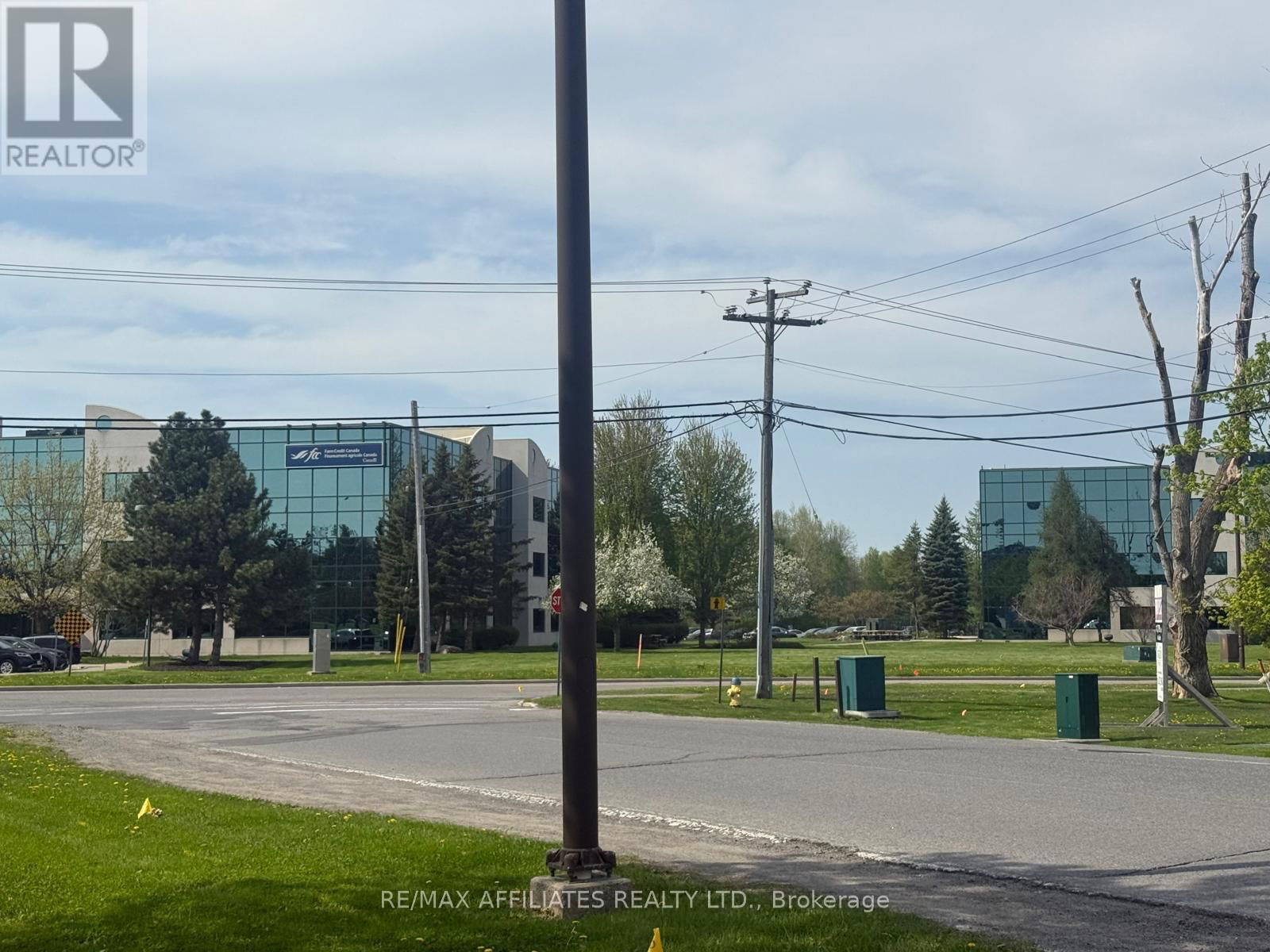104 SCHNEIDER ROAD Image 3
