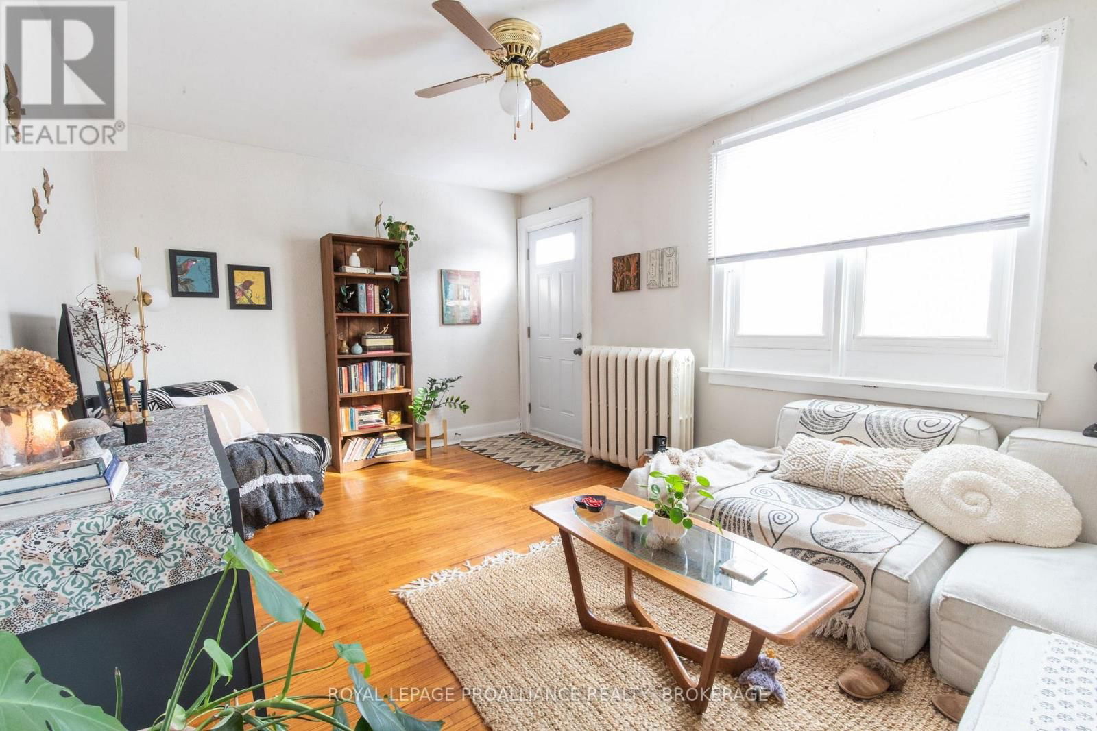 512-514 MACDONNELL STREET Image 26