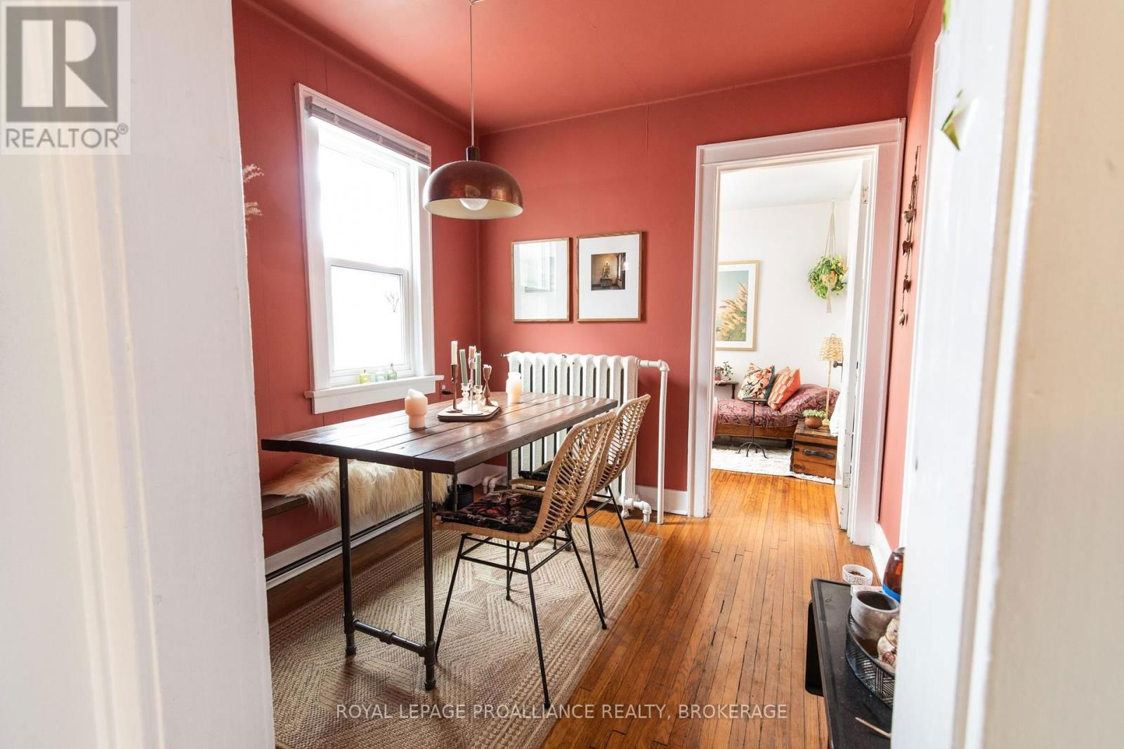 512-514 MACDONNELL STREET Image 29