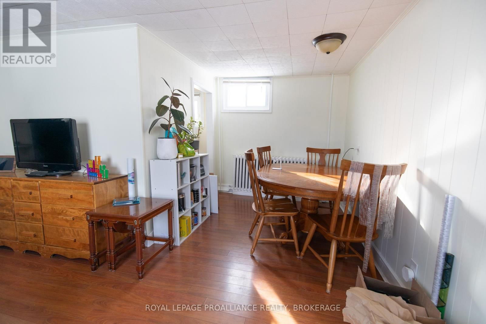 512-514 MACDONNELL STREET Image 4
