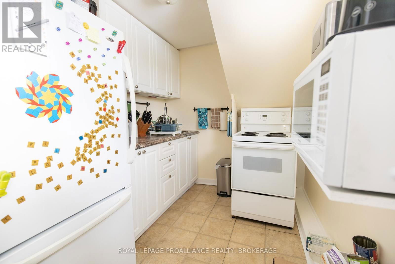 512-514 MACDONNELL STREET Image 6