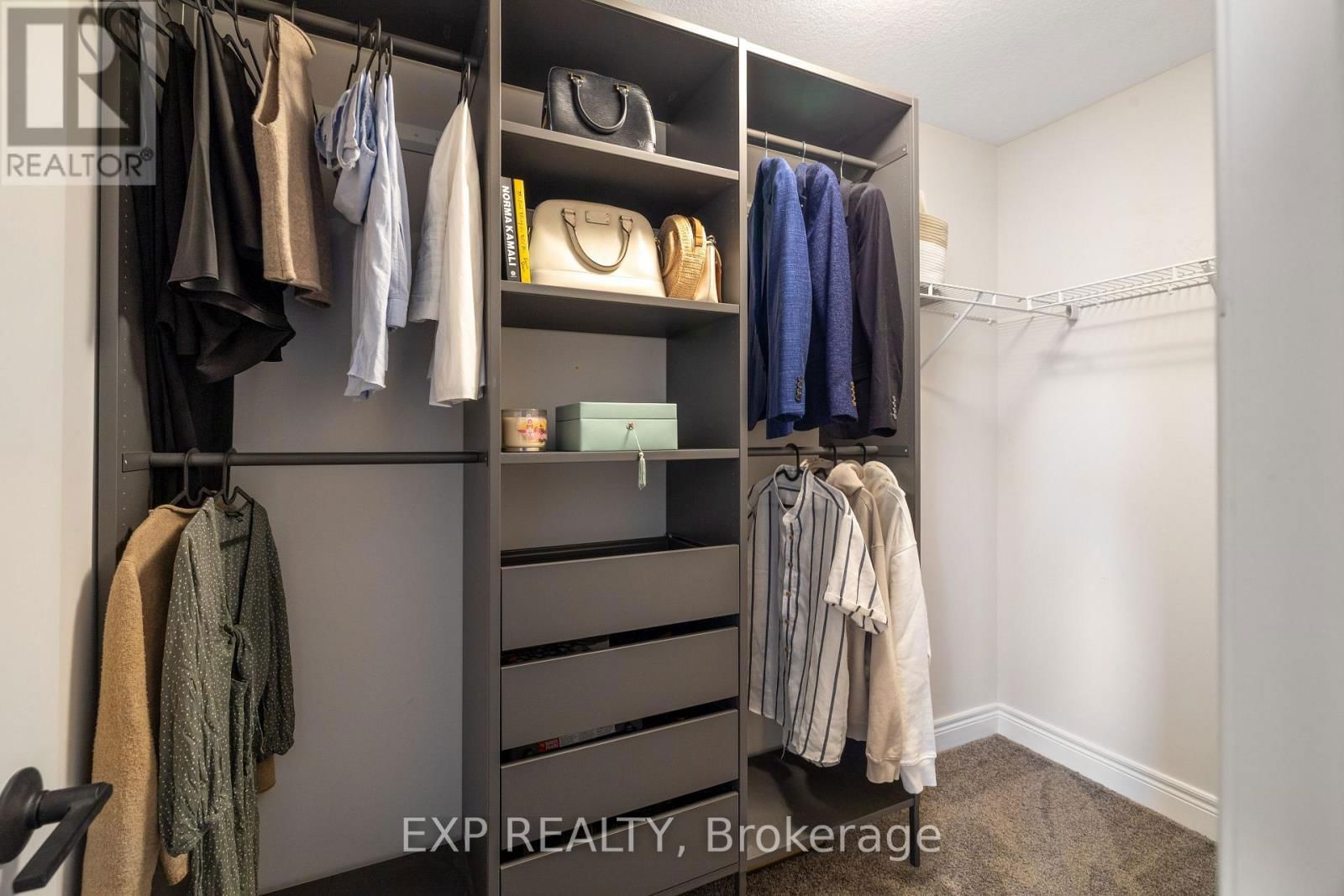 108 LOXLEIGH LANE Image 23