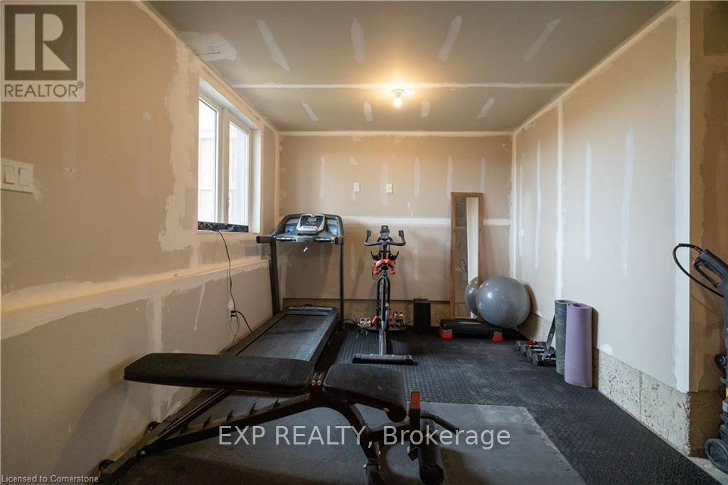 108 LOXLEIGH LANE Image 29