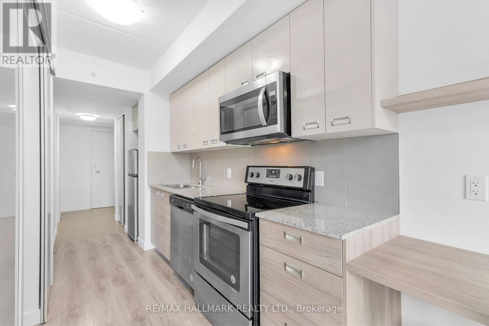 202 - 308 LESTER STREET Image 18