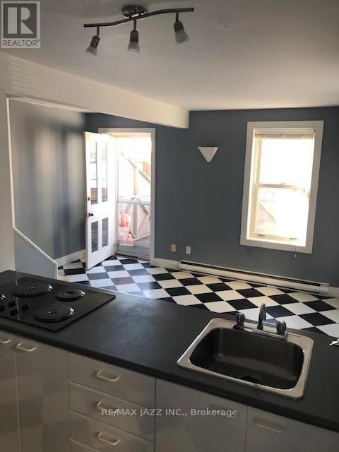 29 KING STREET EAST Image 7