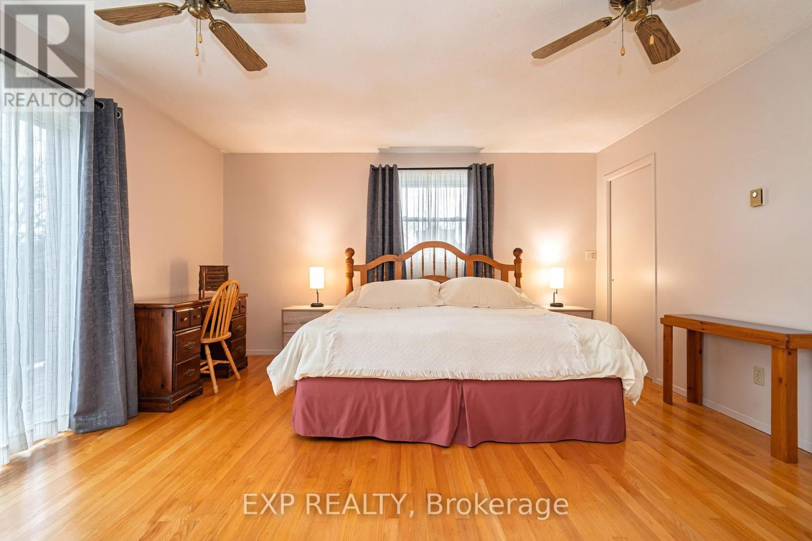 220 ANCASTER AVENUE Image 13