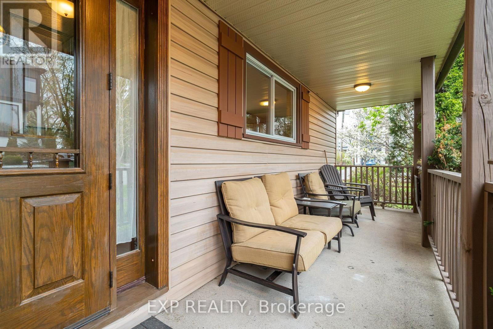 220 ANCASTER AVENUE Image 34