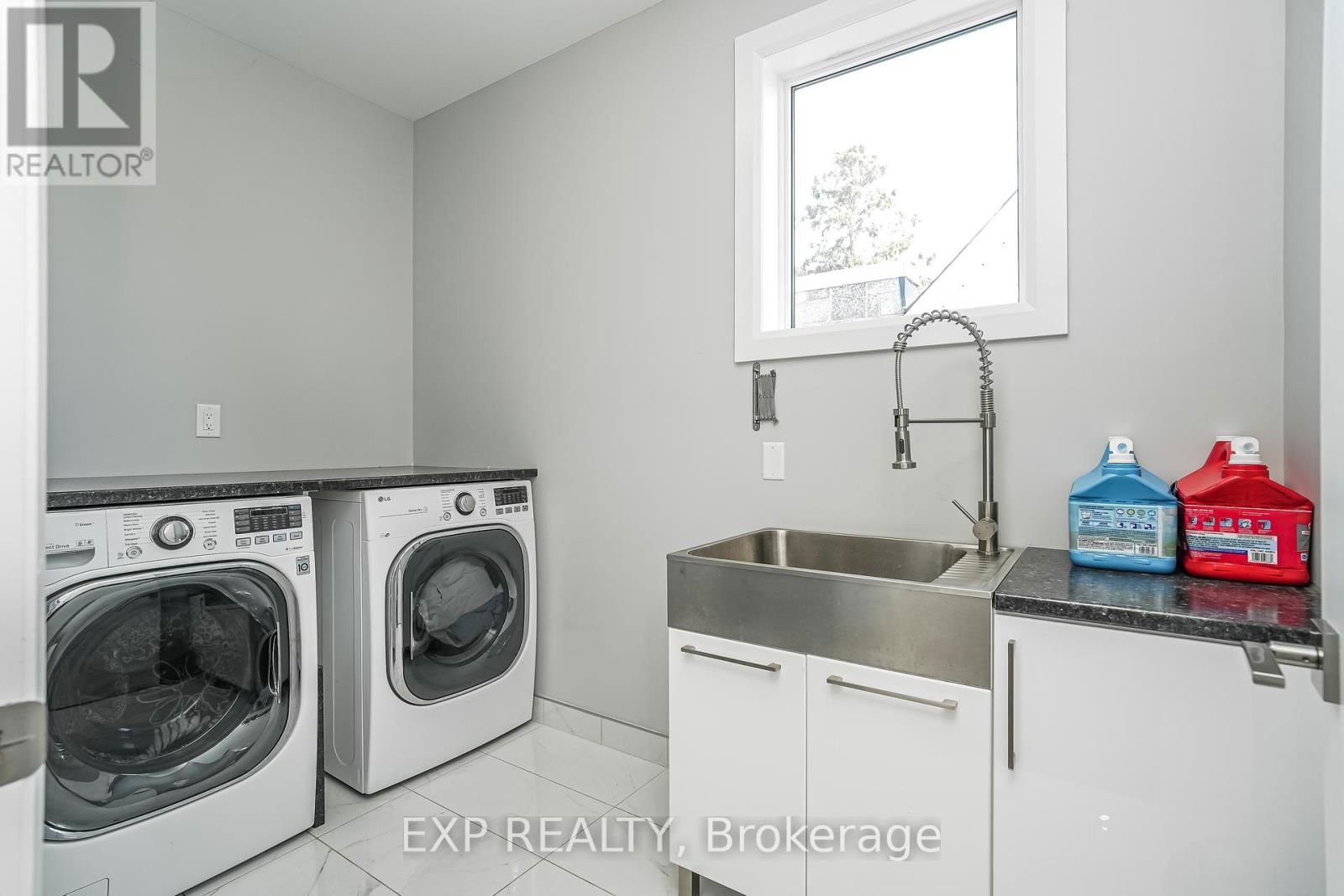 7 PHILLIP DRIVE Image 20