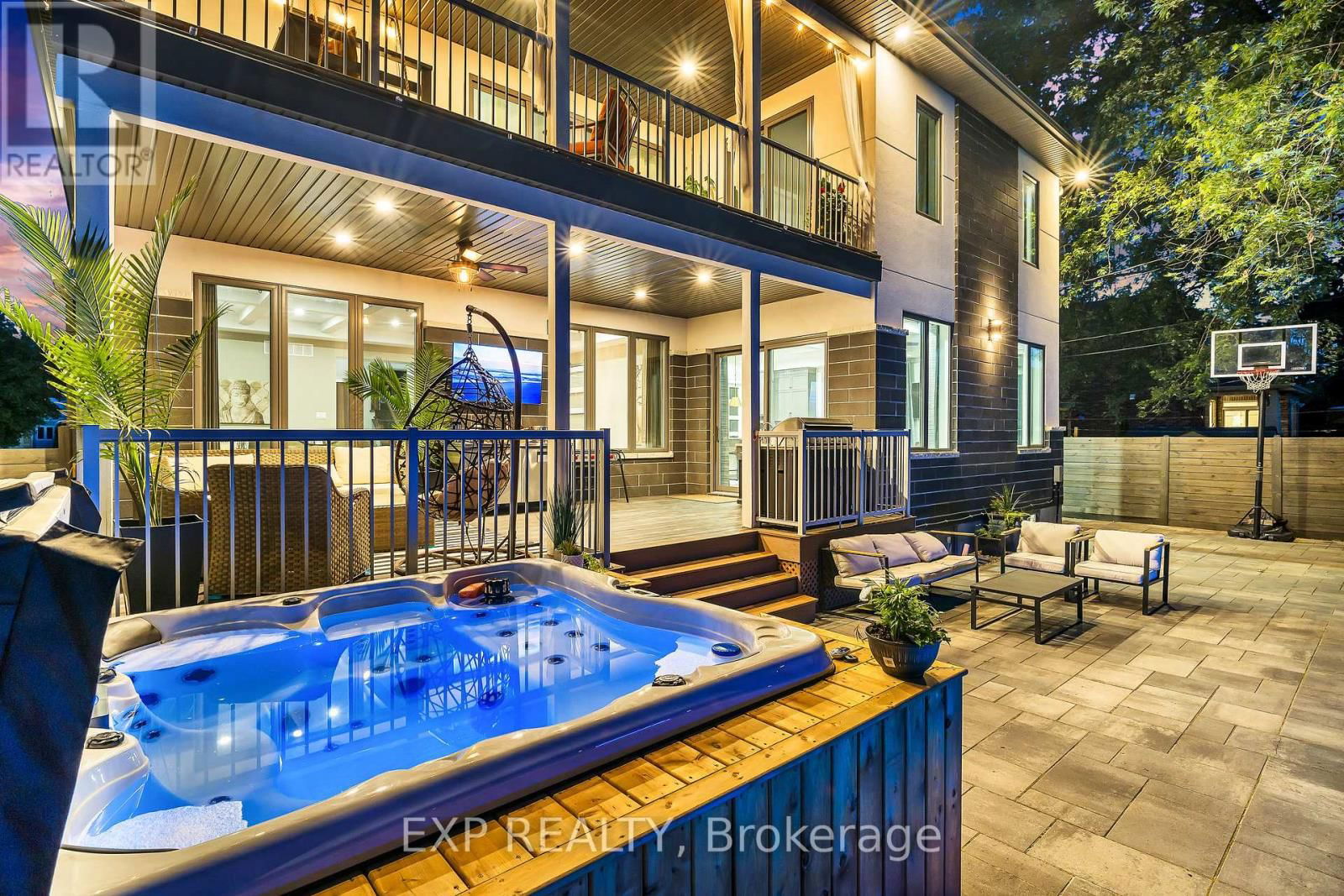 7 PHILLIP DRIVE Image 31