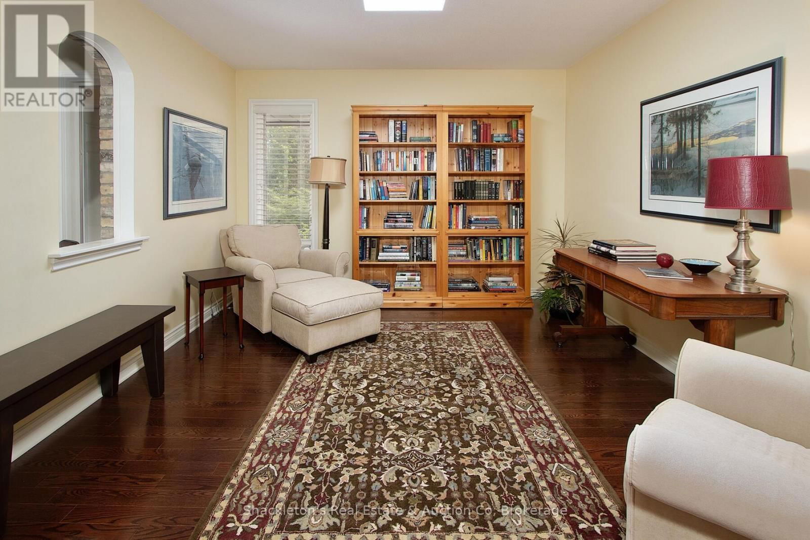 258 WINDERMERE COURT EAST Image 5