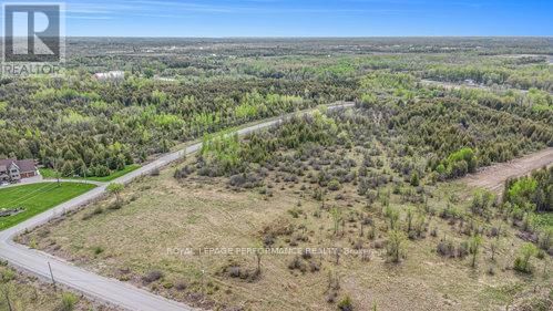7 MCDONELL CRESCENT Image 3