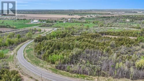7 MCDONELL CRESCENT Image 8