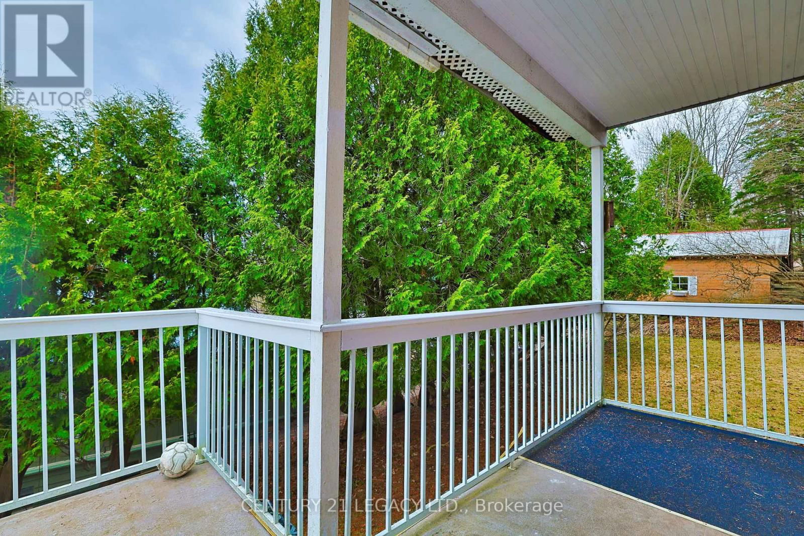 23 LANSDOWNE STREET WEST Image 13