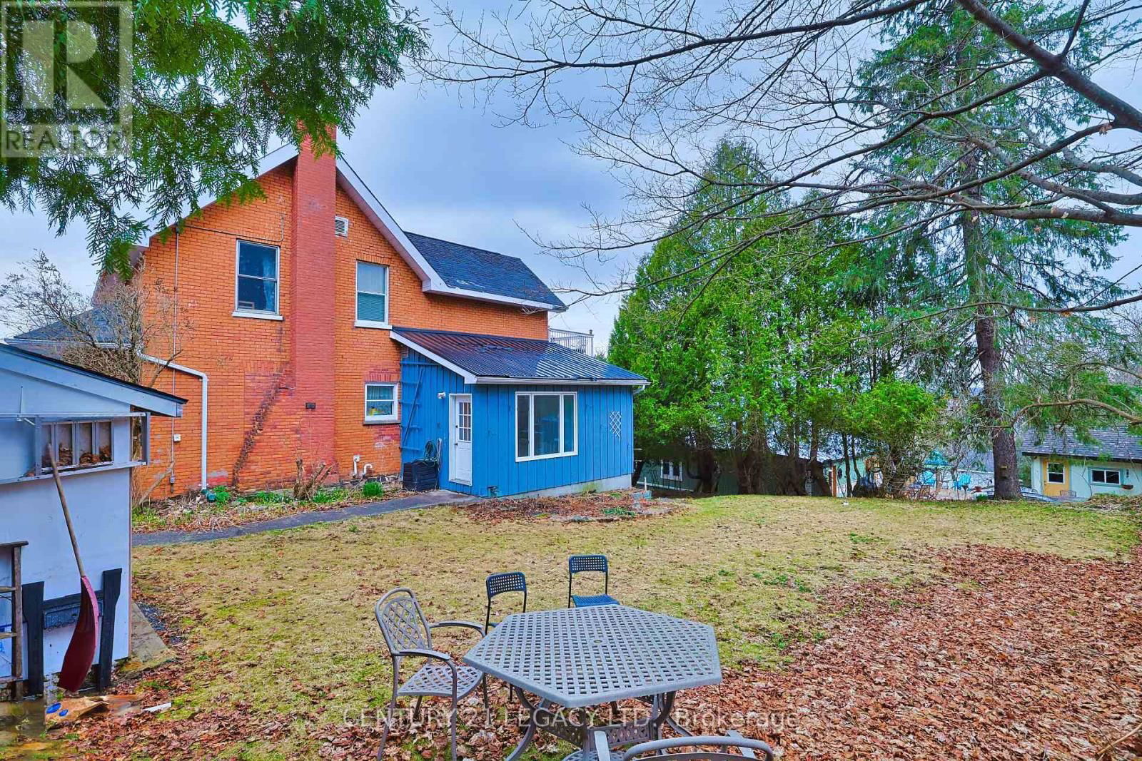 23 LANSDOWNE STREET WEST Image 5