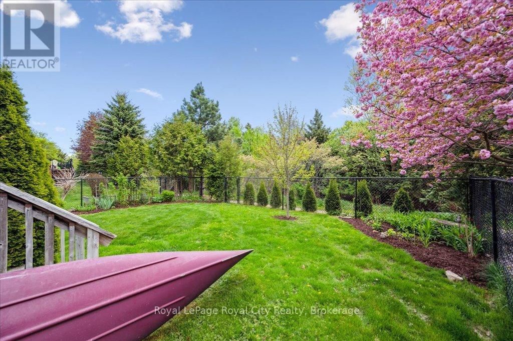 67 GREY OAK DRIVE Image 37