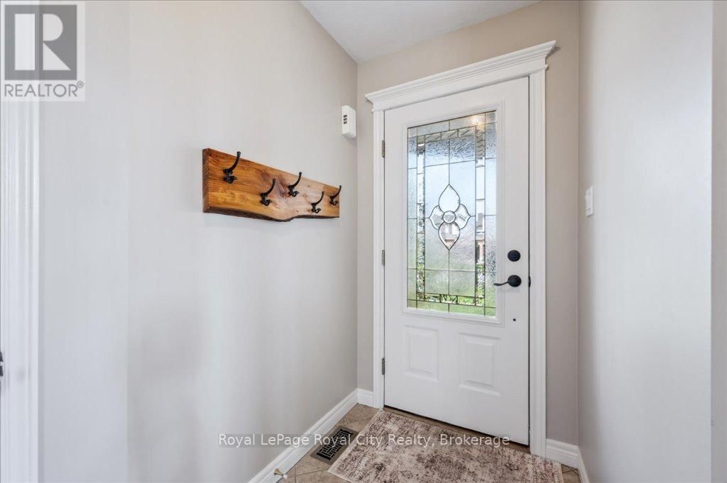 67 GREY OAK DRIVE Image 6