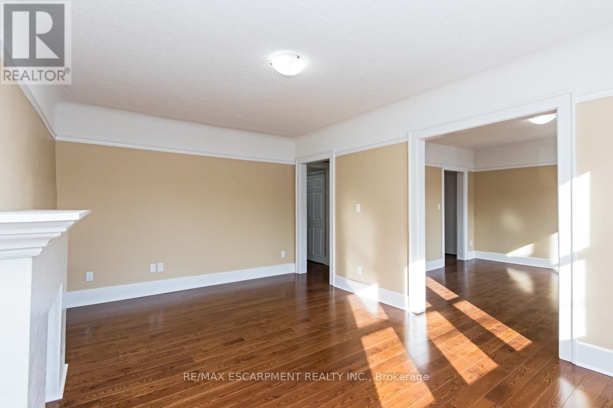 4 - 362 JOHN STREET SOUTH Image 13