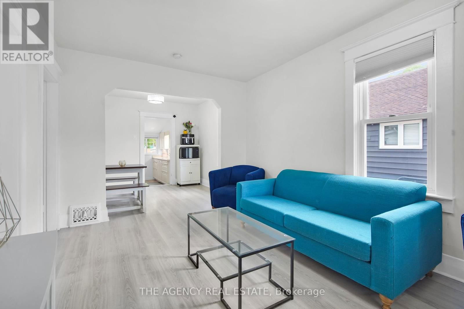 166 GILES STREET Image 12