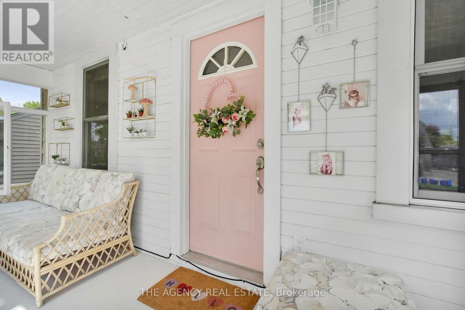 166 GILES STREET Image 6