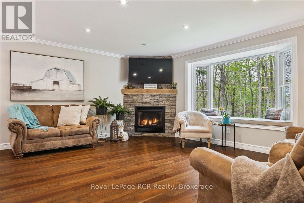 103488 GREY 18 ROAD Image 7