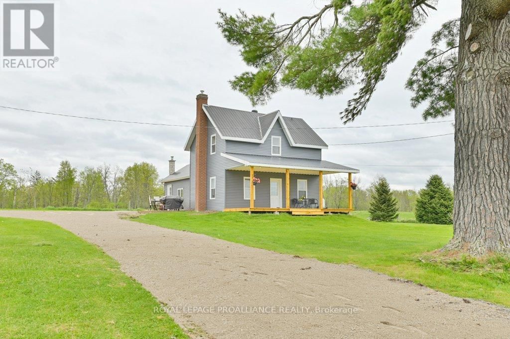 878 BARRY ROAD Image 24