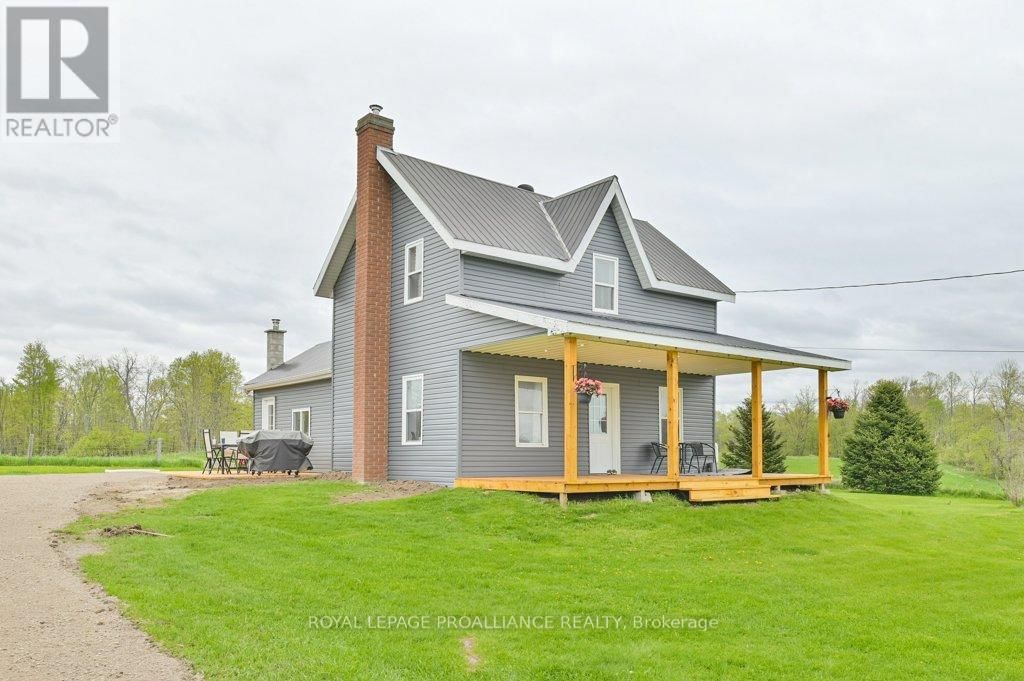 878 BARRY ROAD Image 25