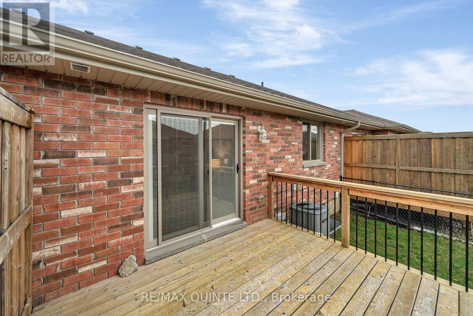 15 MCINTOSH CRESCENT Image 29
