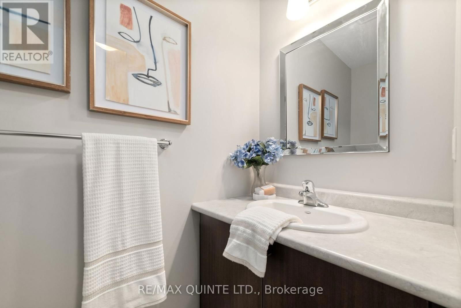 15 MCINTOSH CRESCENT Image 7