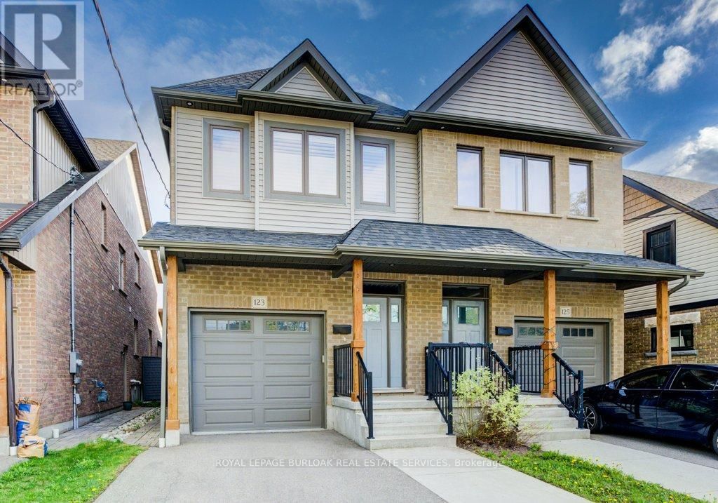 123 WALTER STREET Image 1