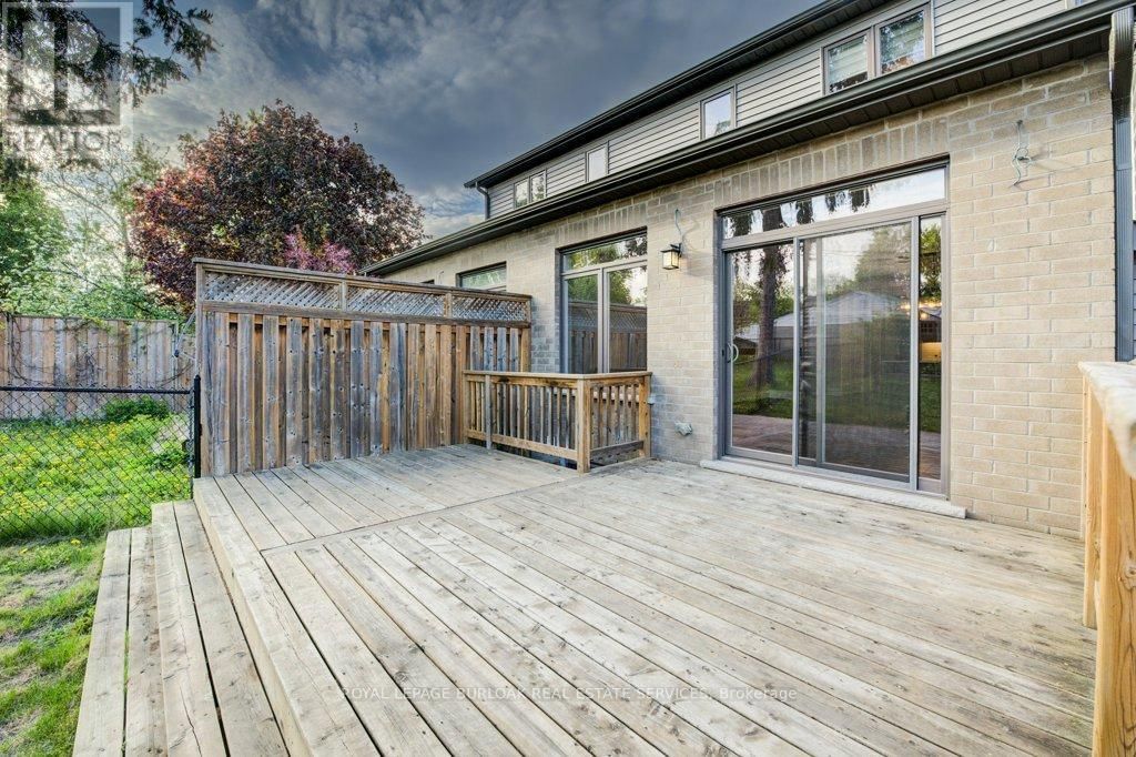 123 WALTER STREET Image 29