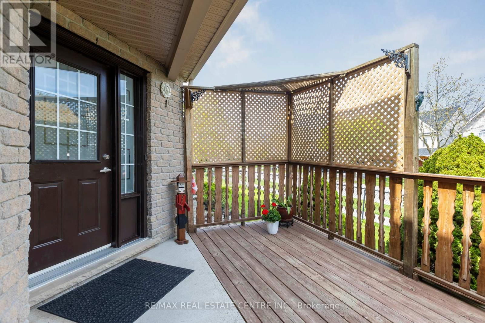 1 SILVERSMITH COURT Image 3