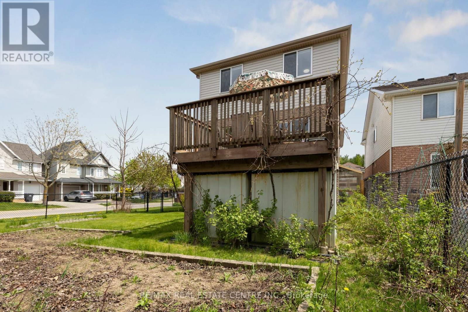 1 SILVERSMITH COURT Image 42
