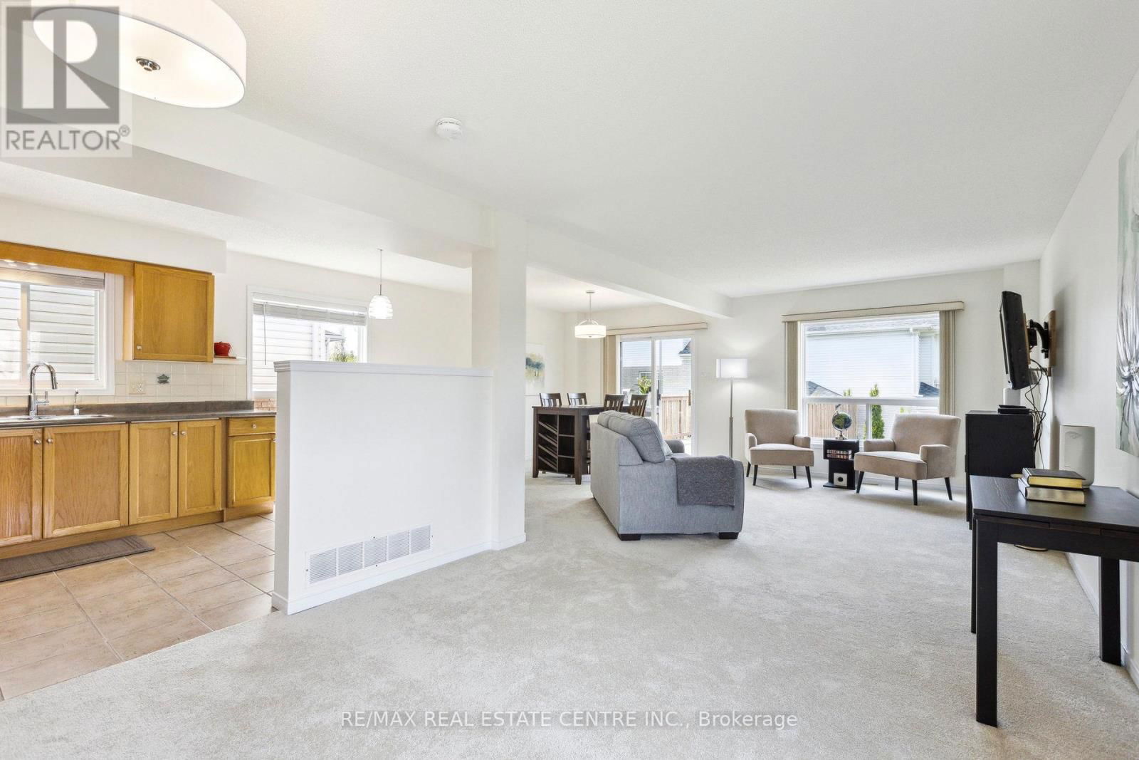 1 SILVERSMITH COURT Image 5