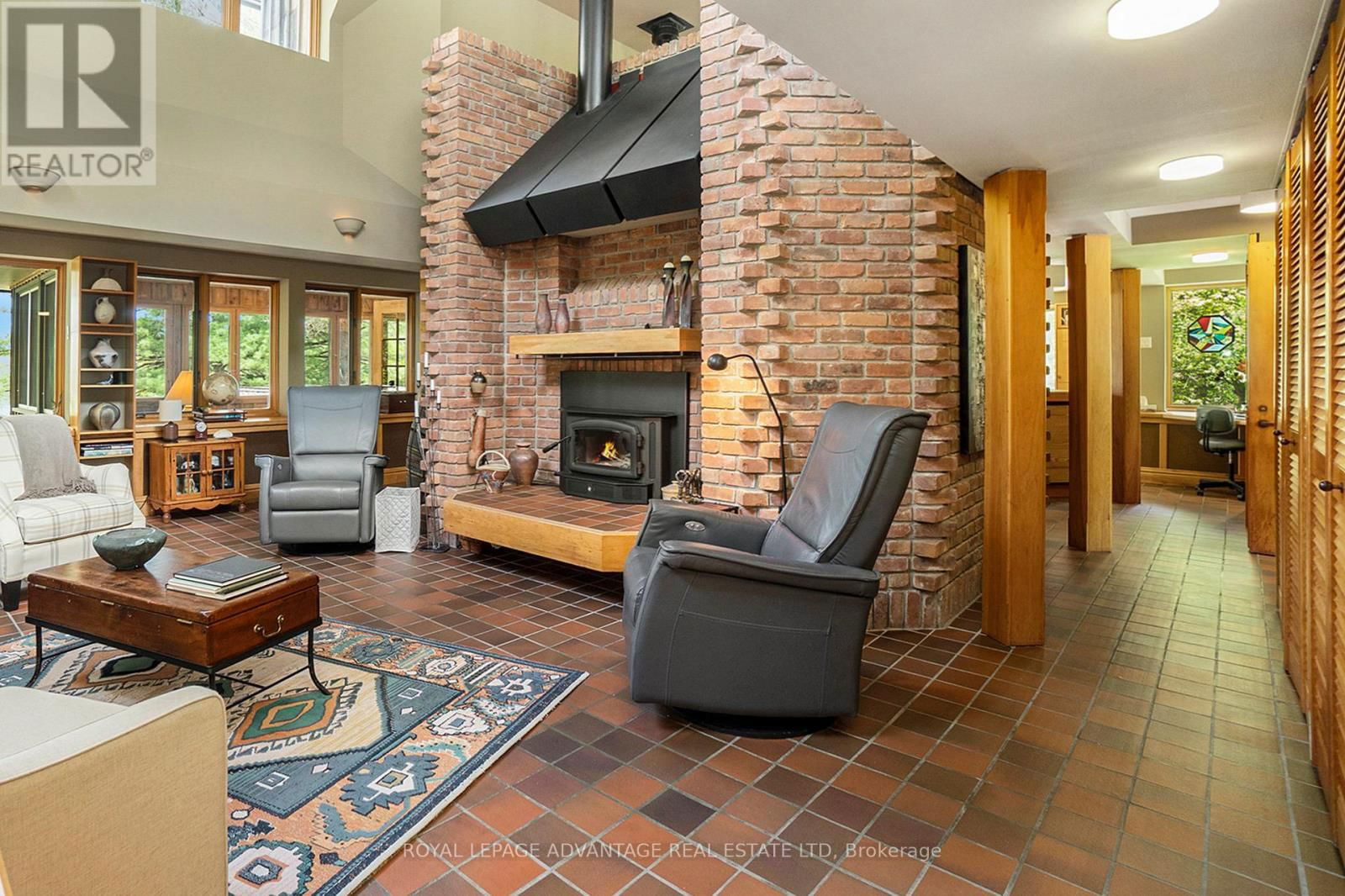 1022 TULLYS WAY Image 22