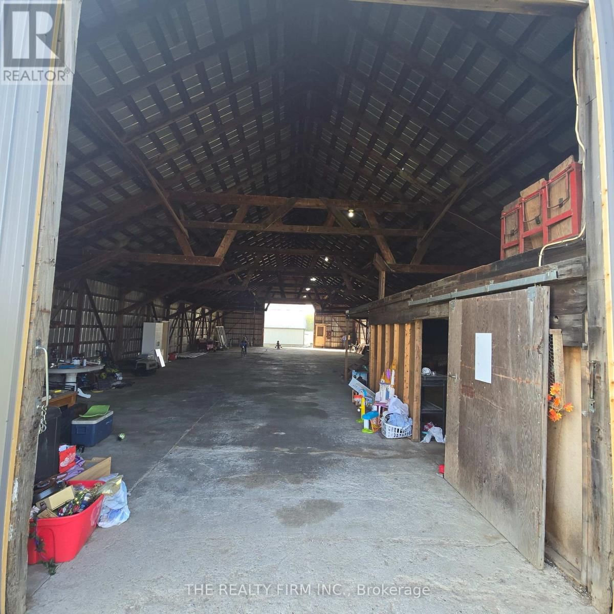 3 - 20662 MARSH LINE Image 12