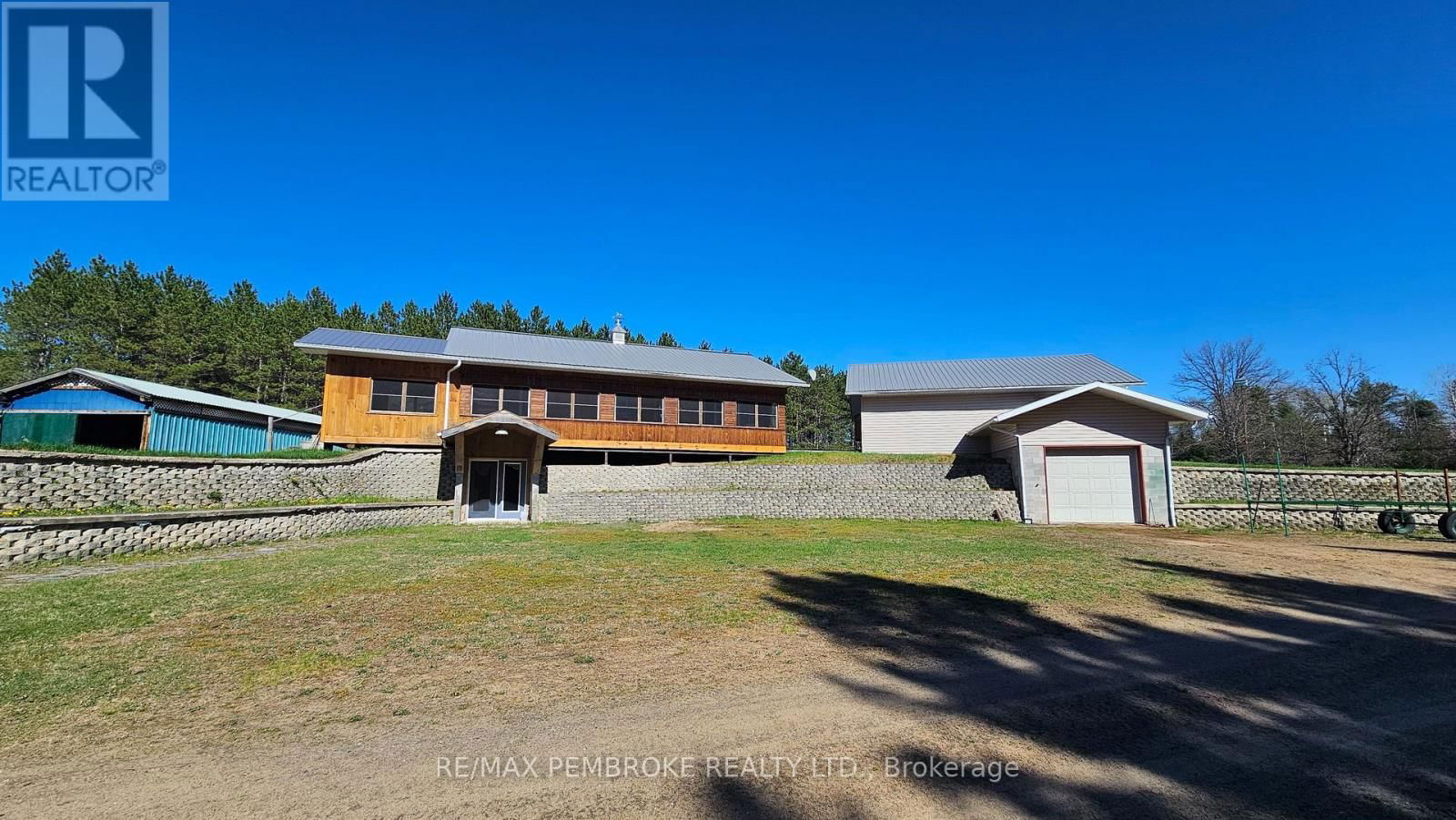 4293 ROUND LAKE ROAD Image 15