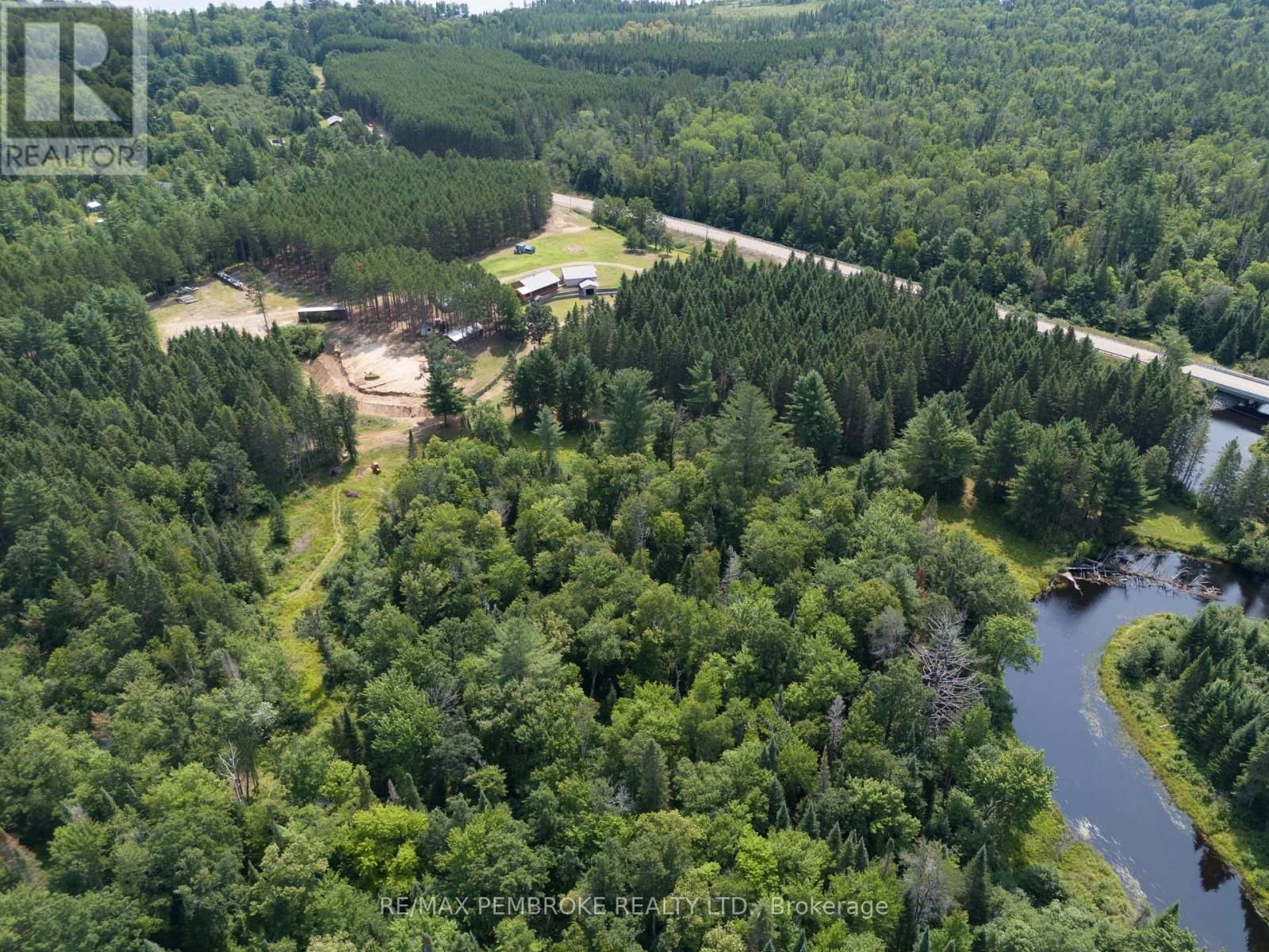 4293 ROUND LAKE ROAD Image 24
