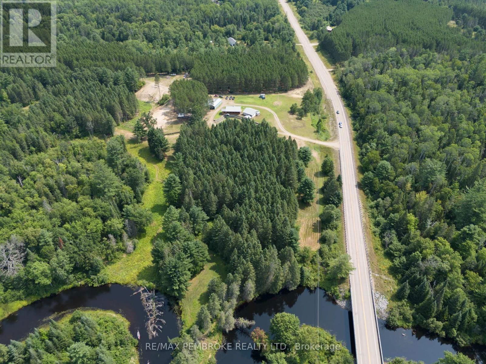 4293 ROUND LAKE ROAD Image 25