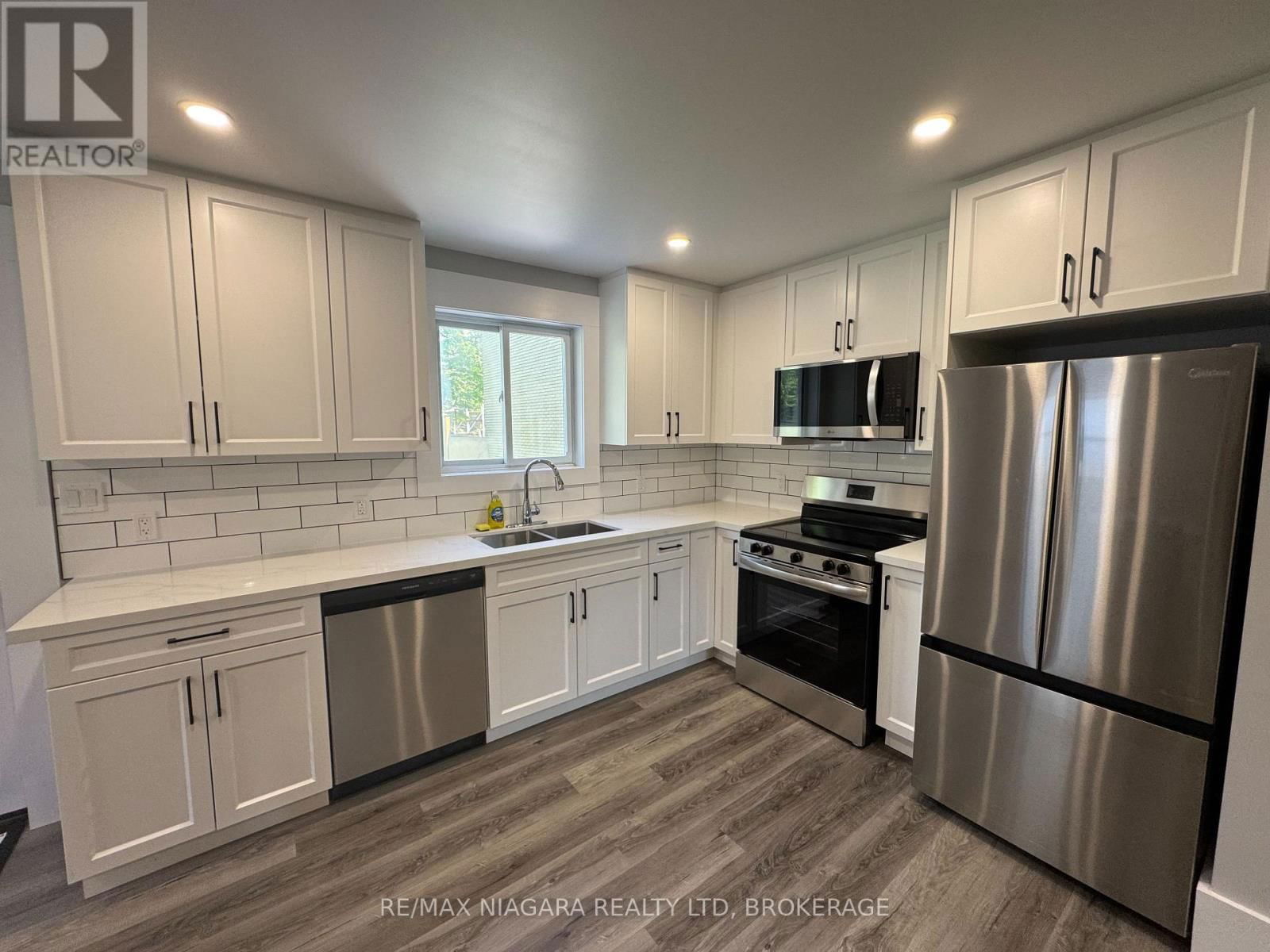 5840 GLENHOLME AVENUE Image 11