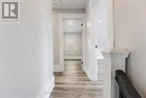 5840 GLENHOLME AVENUE Image 16