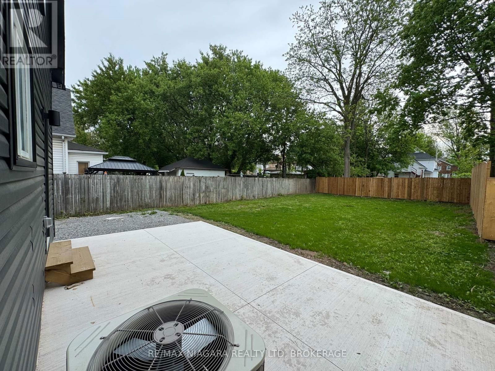 5840 GLENHOLME AVENUE Image 31