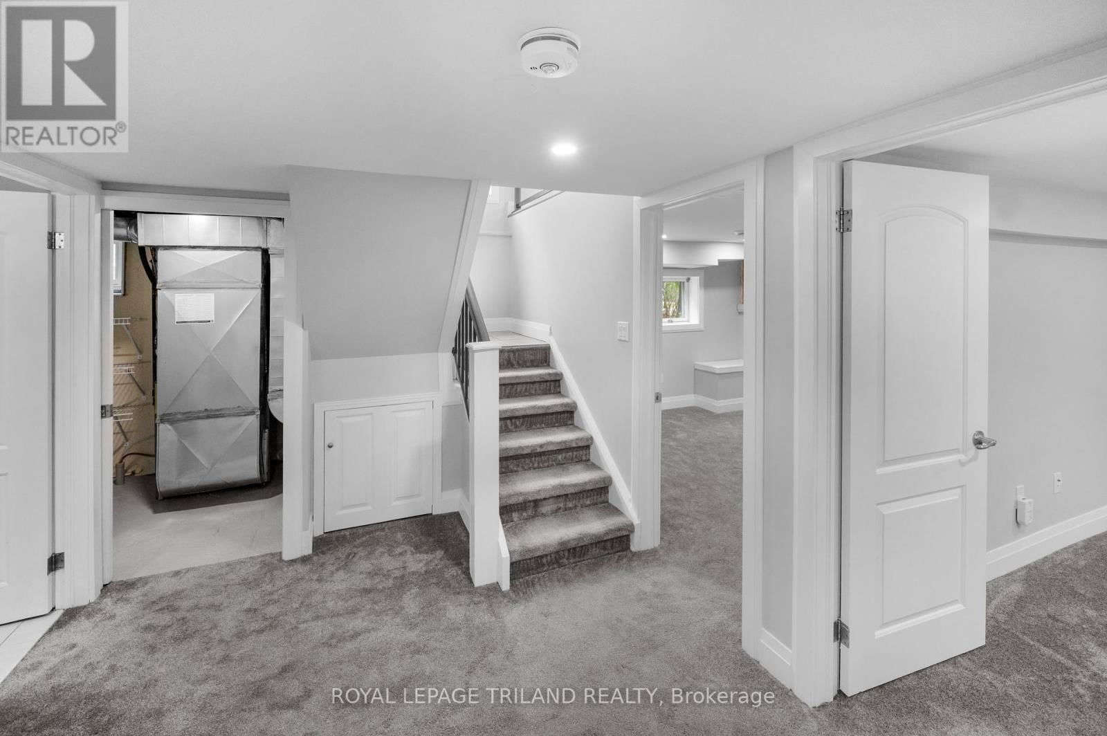 69 EMERY STREET WEST Image 23