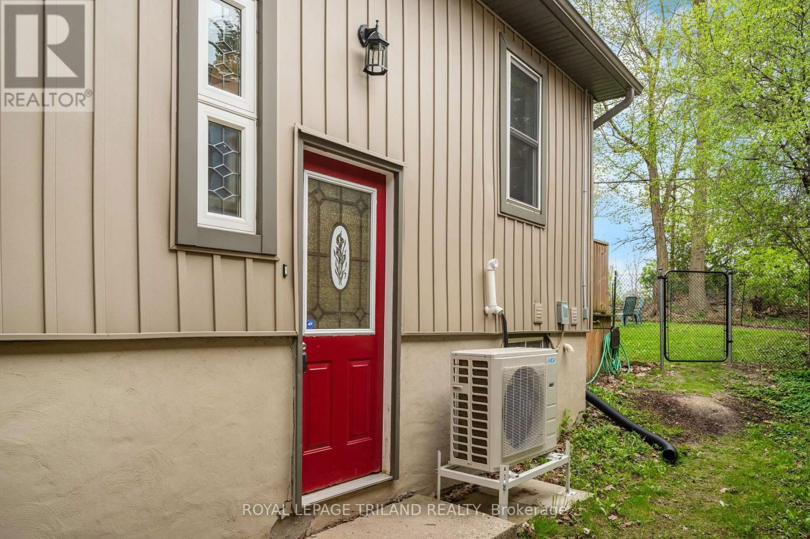 69 EMERY STREET WEST Image 32