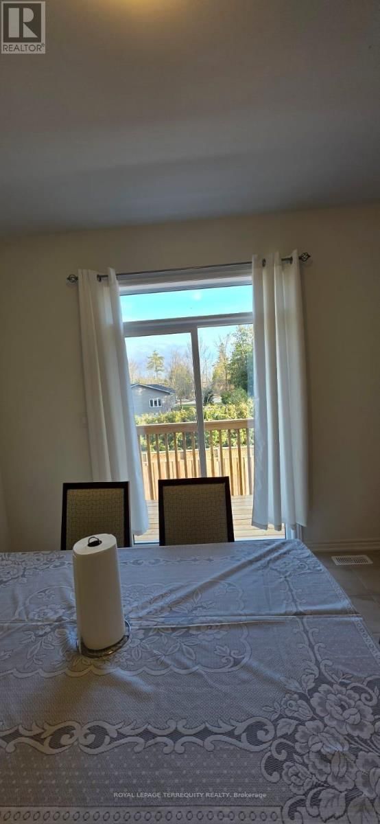 37 HILLCROFT WAY Image 14