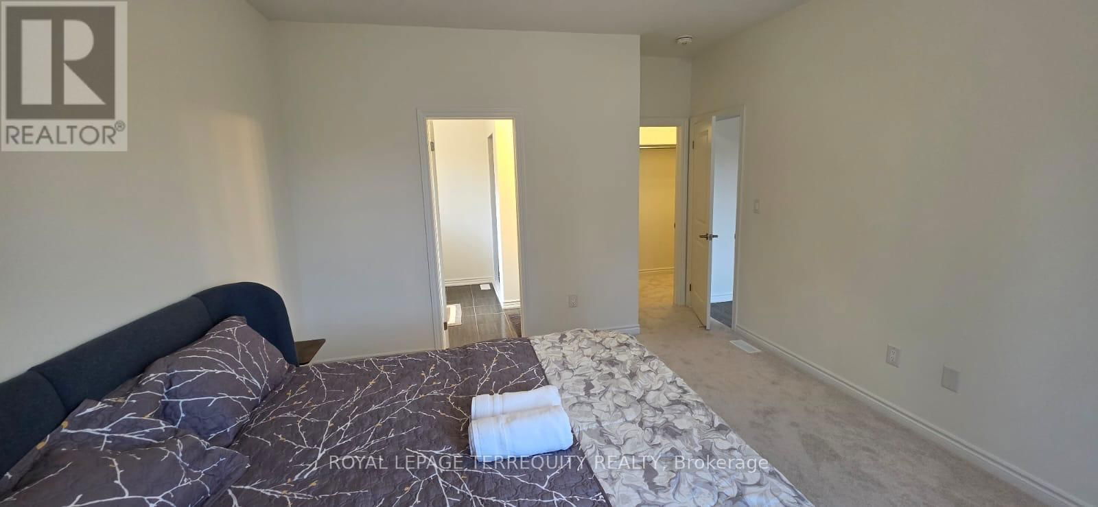 37 HILLCROFT WAY Image 17