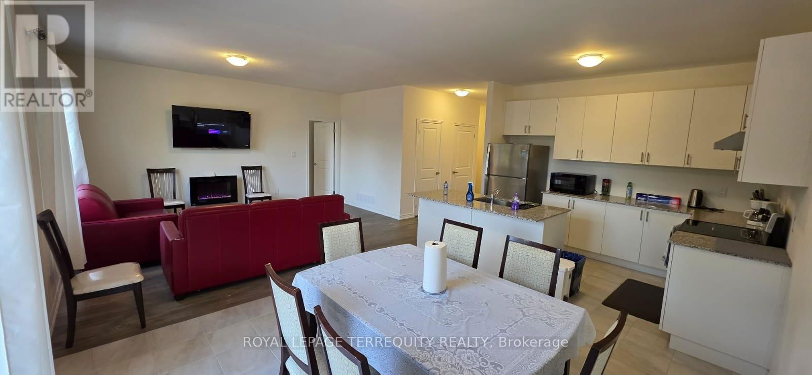 37 HILLCROFT WAY Image 27