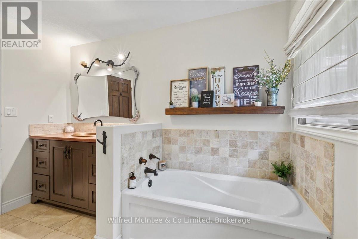 822 MARL LAKE RD 8 ROAD Image 30