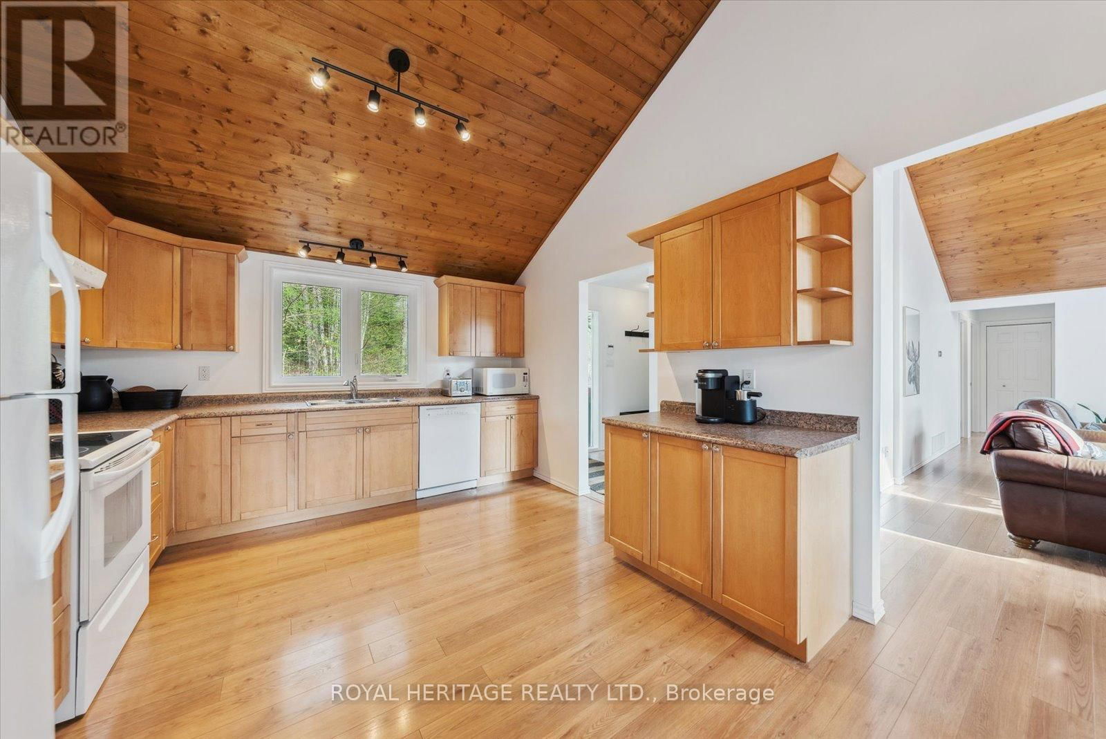 1037 ALVIC LANE Image 15
