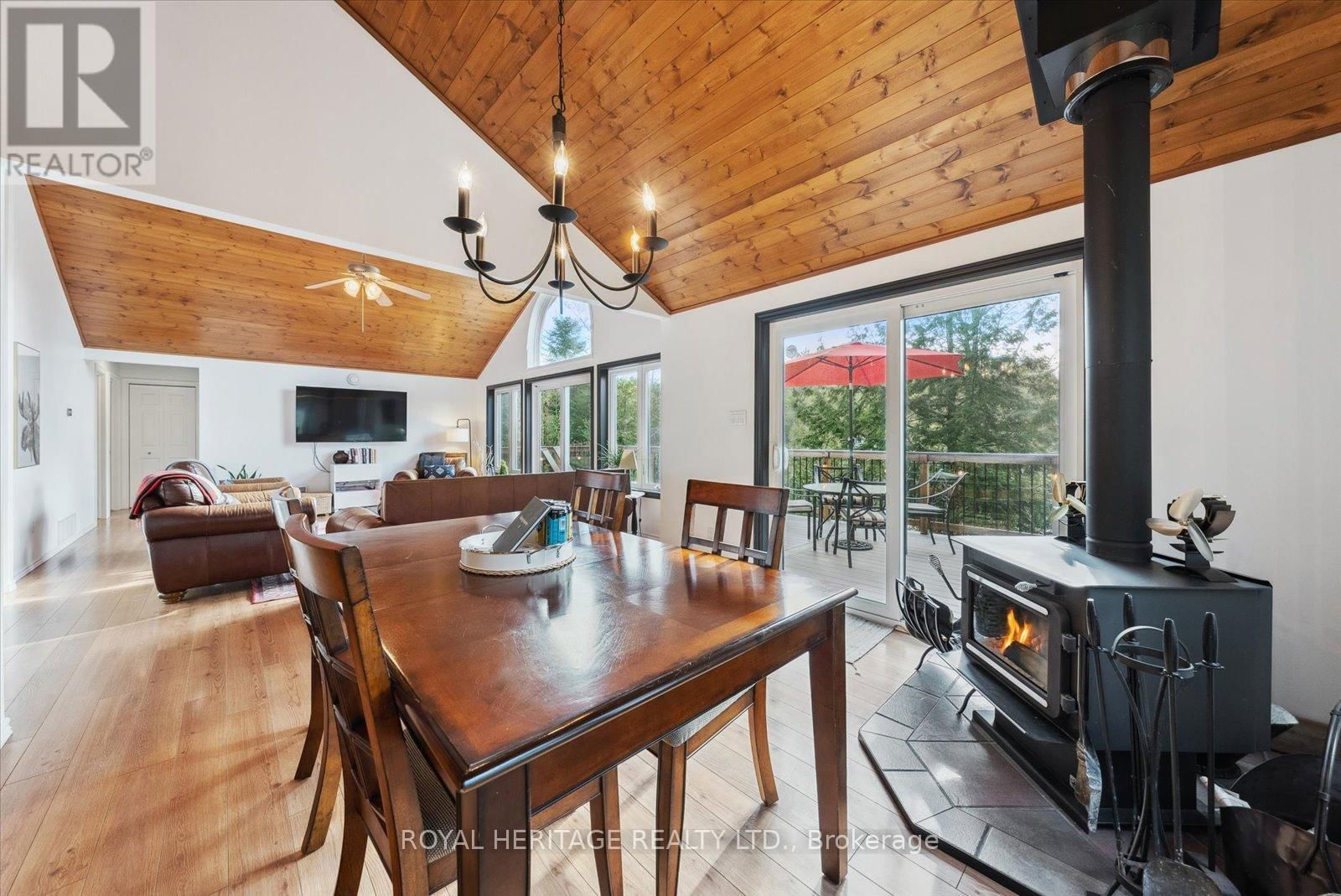 1037 ALVIC LANE Image 17