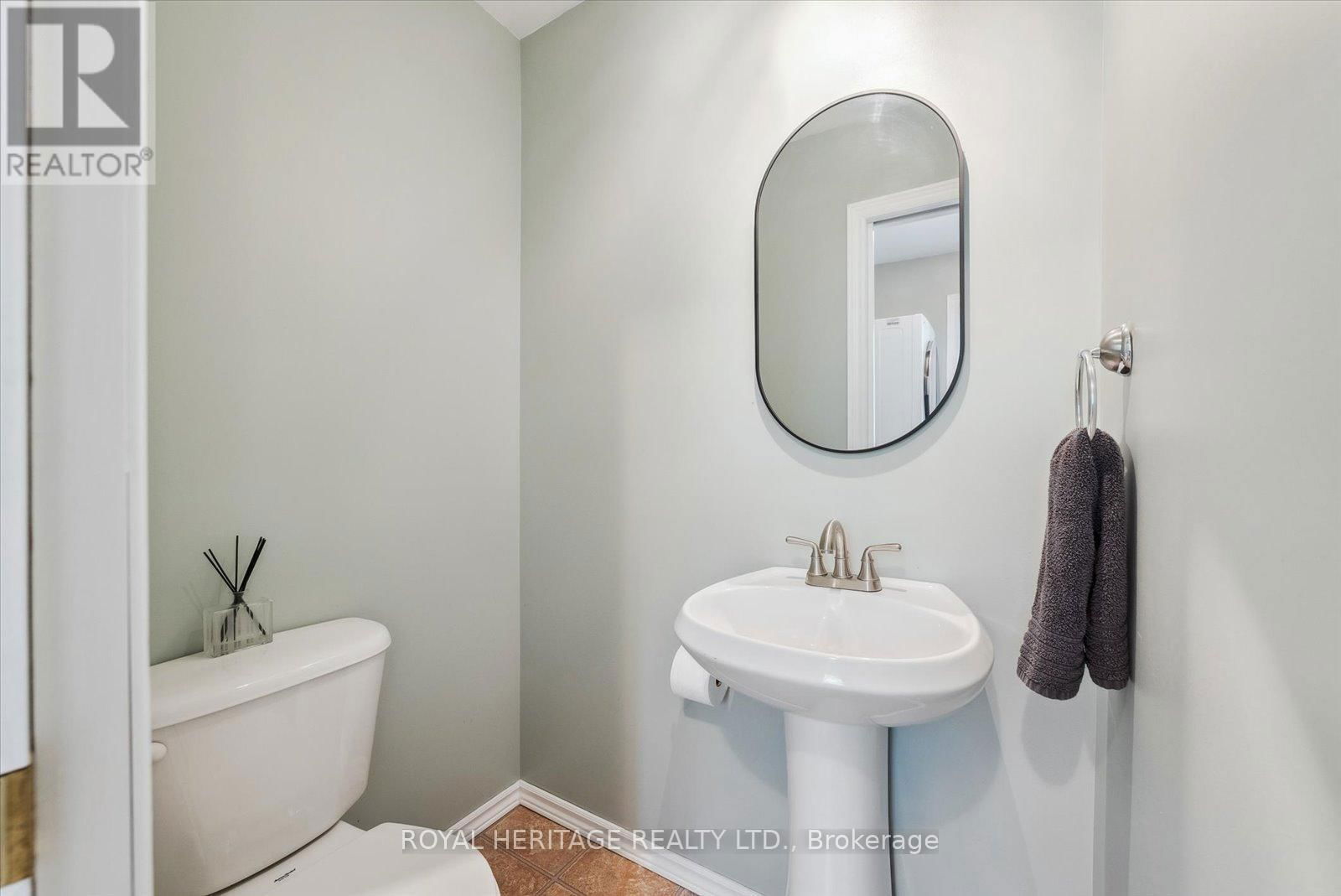 1037 ALVIC LANE Image 30